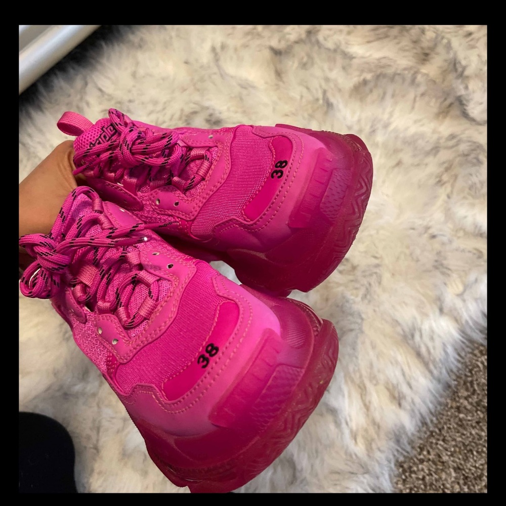 Balenciaga Triple S Chunky-Sole Fuchsia Pink Sneakers Size 38 - Picture 8 of 9